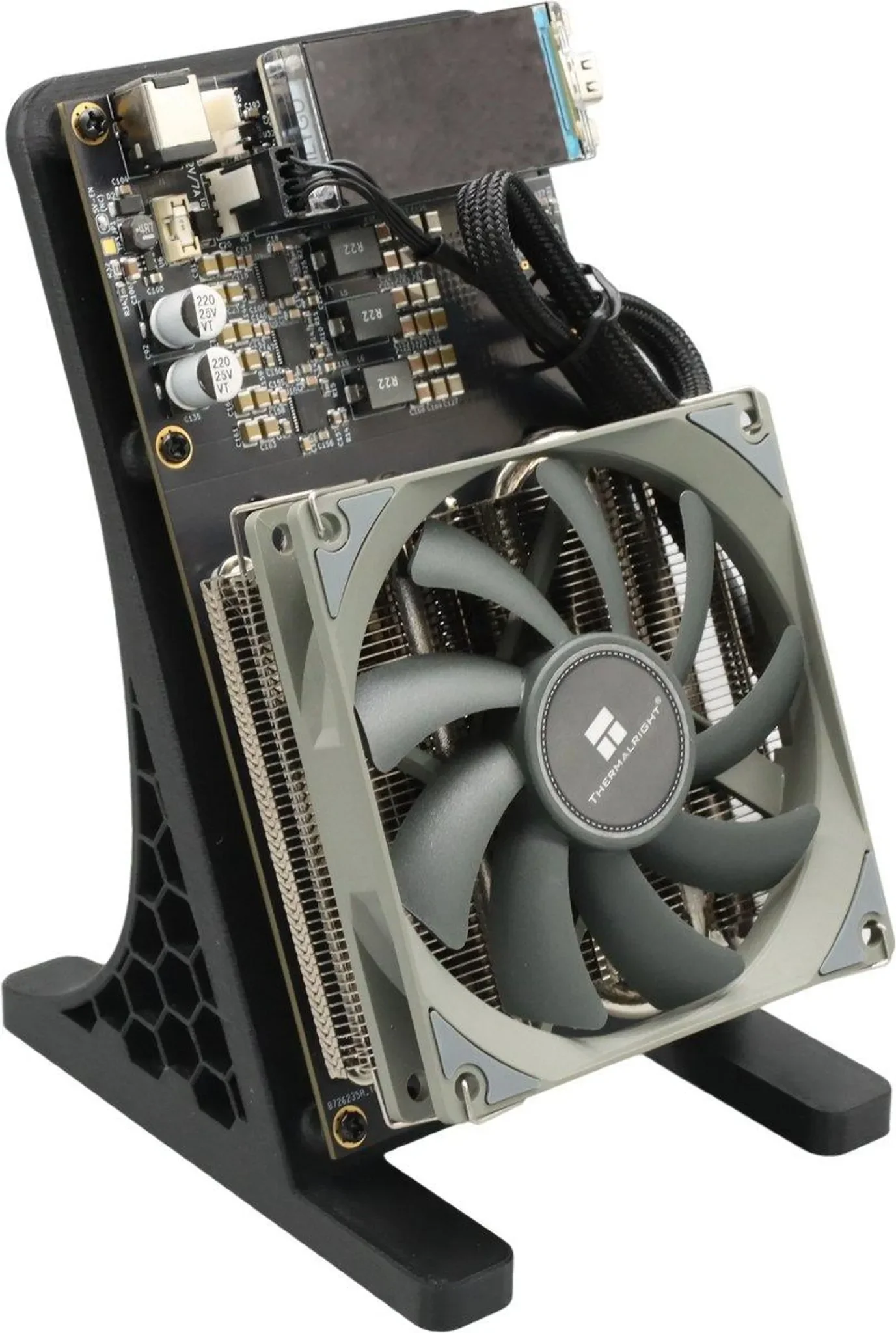 NerdQaxe++ – 4,8 TH/s • Bitcoin Solo Miner • Schwarz • inkl. Ständer & EU-Netzteil